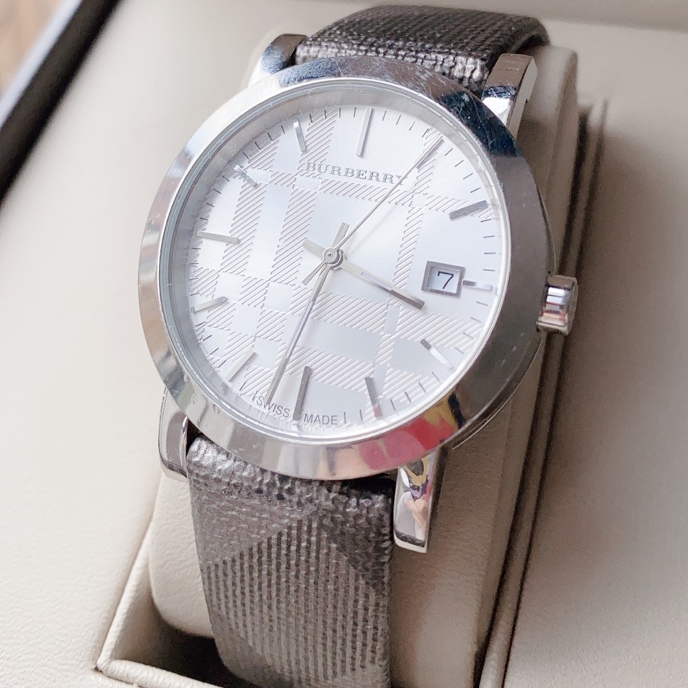 BURBERRY ENGRAVED DIAL CHECK PLAID WATCH